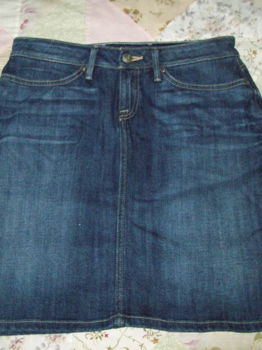 Banana Republic Denim Skirt Size 0